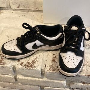 Nike dunk low panda
